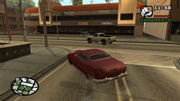 Скриншоты к игре Grand Theft Auto: San Andreas изображен главный герой на улицах  города Сан Андреас - 3